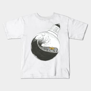 Storm bulb Kids T-Shirt